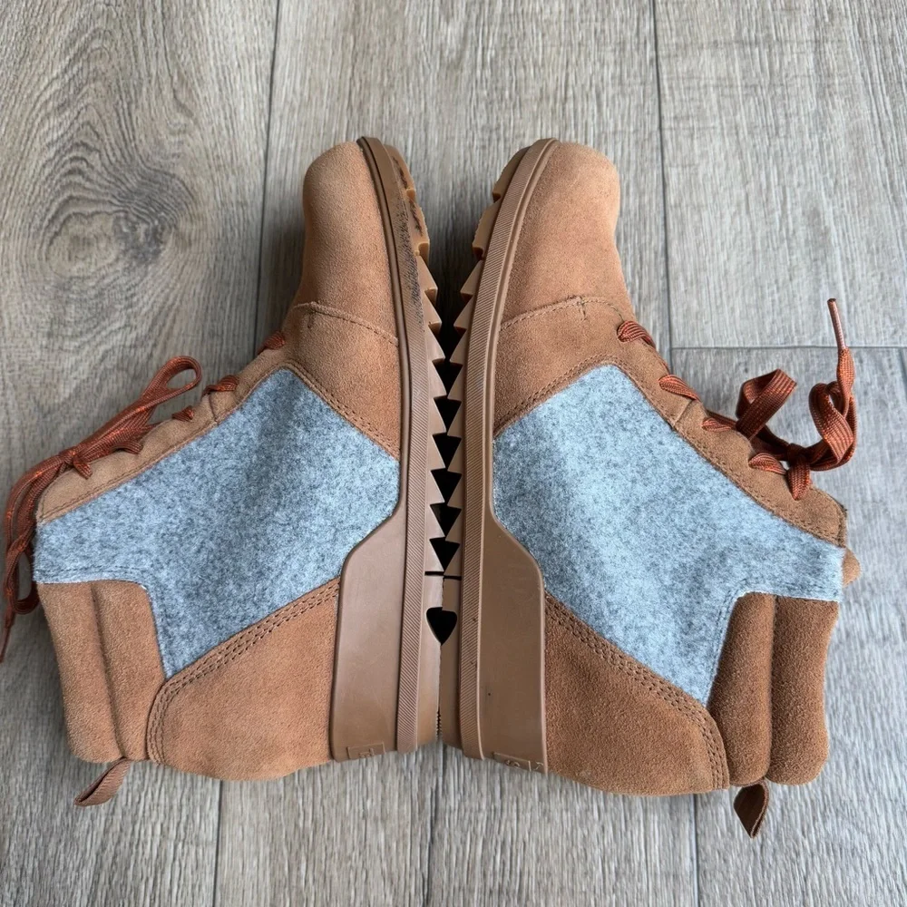Sorel Evie ankle wedge boots 9.5 brown grey wool booties women